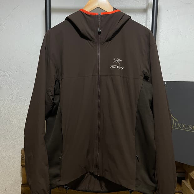  • 아크테릭스 아톰 LT (구형)