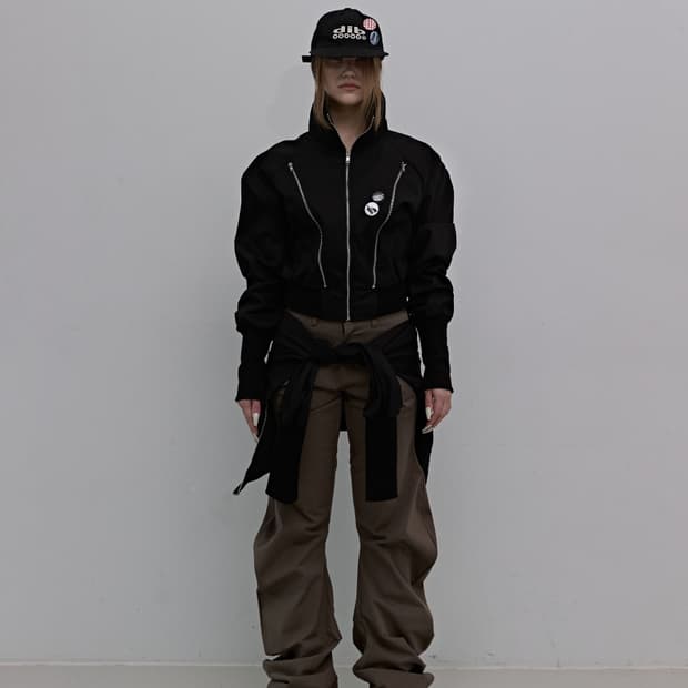 딥인블루 ZIPPER BLACK