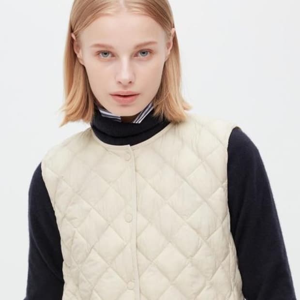 (미착용, 새상품) 유니클로 웜패디드 퀼팅 베스트 (경량패딩조끼)