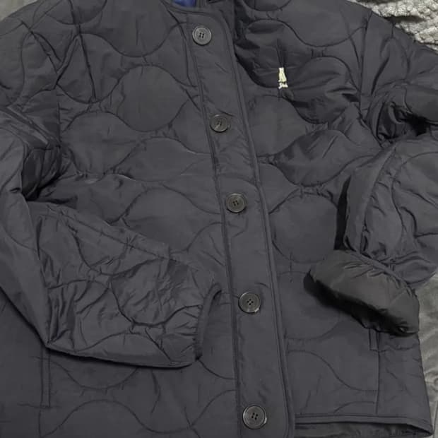 예일  웜+업 퀄팅 자켓 블랙