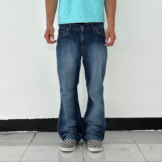 Levi’s 529 빈티지 워싱 루즈 스트레이트 데님 팬츠