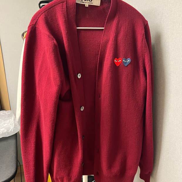 꼼데가르송 버건디 더블와펜 가디건 L
