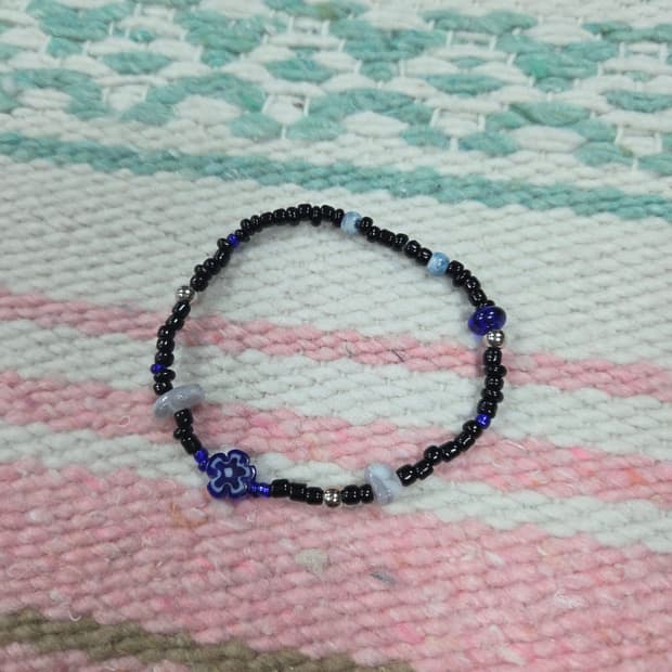 핸드메이드 비즈팔찌