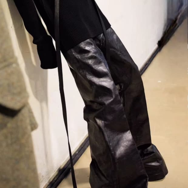 릭오웬스 FW25 런웨이 블랙 메가크러스트 볼란 30사이즈