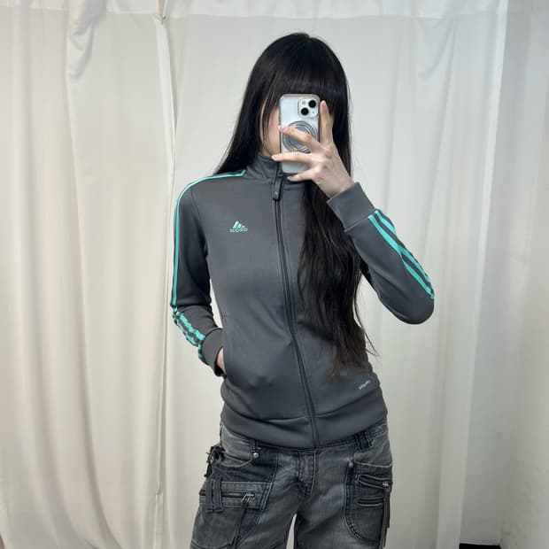Adidas grey mint jersey