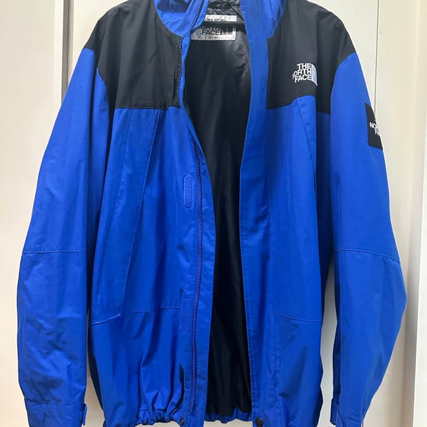 노스페이스 바람막이 블루 XL사이즈