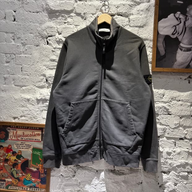 스톤아일랜드 집업 