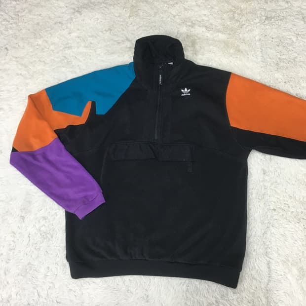 아디다스 후리스 아노락 CC17