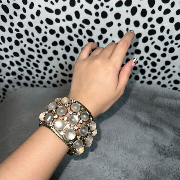 오리엔탈 페어리 볼드 캣츠아이 빈티지 팔찌 