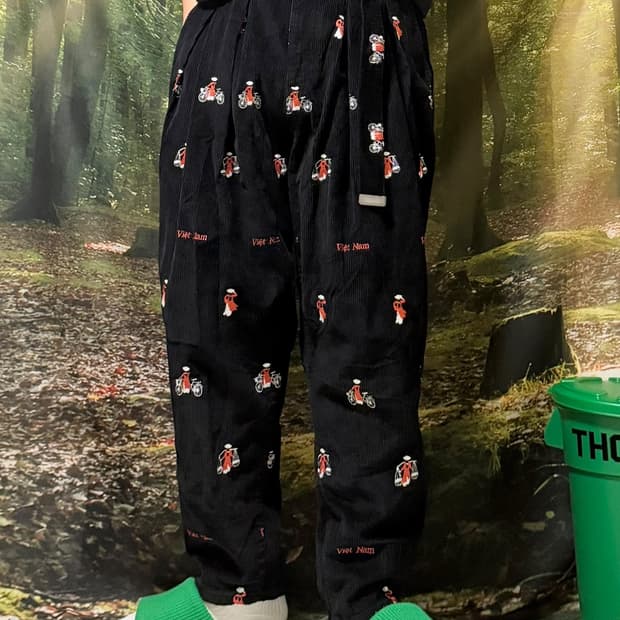 더블렛 20AW 벨티드 코듀로이 테이퍼드 트라우저 팬츠