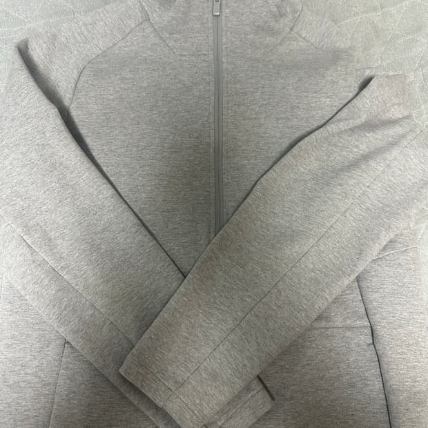 뮬라웨어 올림피아 후드집업