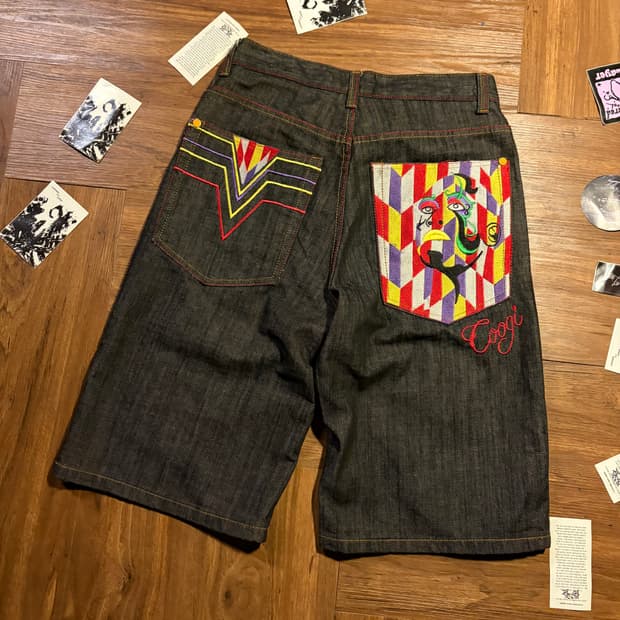 COOGI 자수 데님 와이드 스트레이트 쇼츠