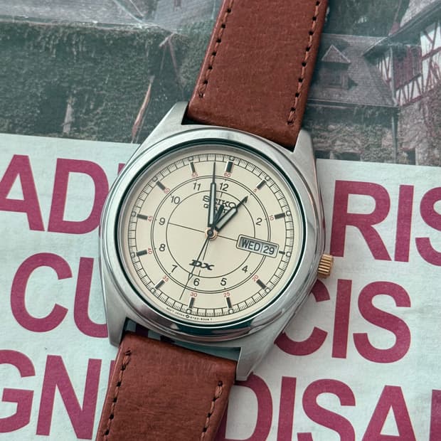 Seiko 세이코 DX Quartz Day-Date