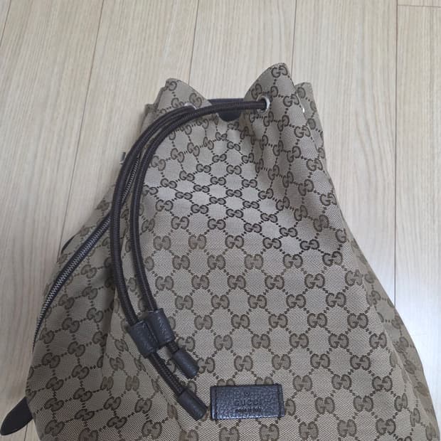 구찌 gg 캔버스 드로우 백팩