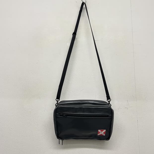 포터 러기지 라벨 PVC 크로스백