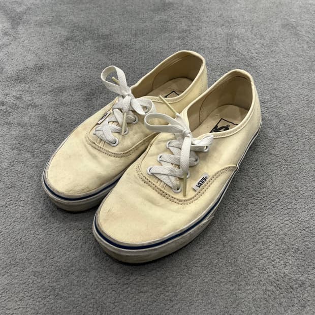 230 반스 어센틱 스니커즈