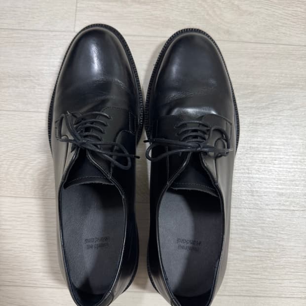 무신사스탠다드 플레인 더비 슈즈/260