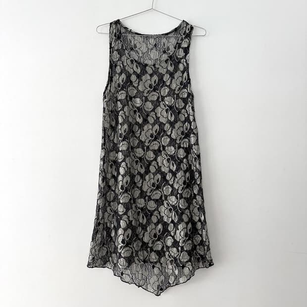 Flower pattern layer ops & top