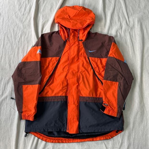 나이키 acg 빈티지 오렌지 배색 바람막이 M(105)