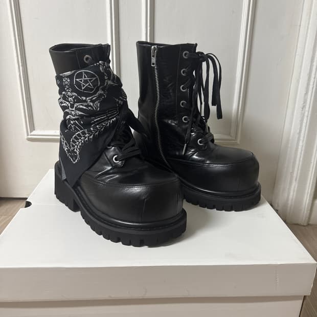 Unconscious.jp obsidian Recurve Boots