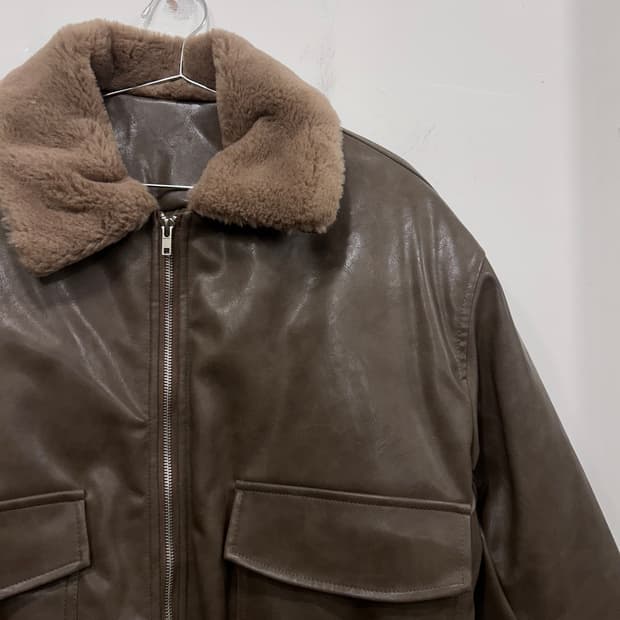 핸드메이드 에코레더 양털카라 누빔 레더 봄버자켓