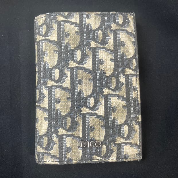 디올 오블리크 오거나이저