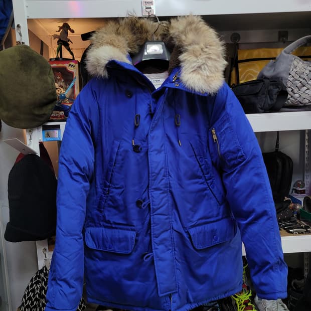 비바스튜디오 오리털 패딩