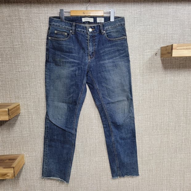 32인치 페이탈리즘 크롭핏 청바지