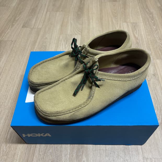 클락스 왈라비 uk8.5 판매