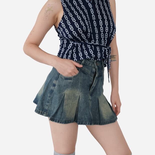 CELINE Chain Pattern Sleeveless Blouse