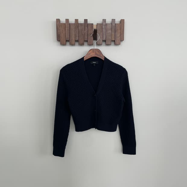 띠어리 크롭 가디건