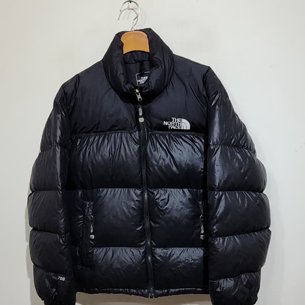 (L) 노스페이스 거위털 눕시패딩 점퍼 블랙 700 구스다운 자켓 