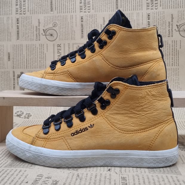 아디다스 허니훅 여성하이탑240