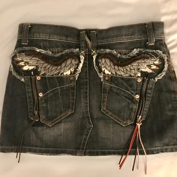 백넘버윙 디테일데님 미니스커트