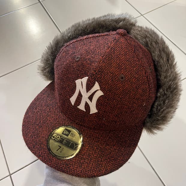 뉴에라 뉴욕 양키스 트래퍼 군밤모자