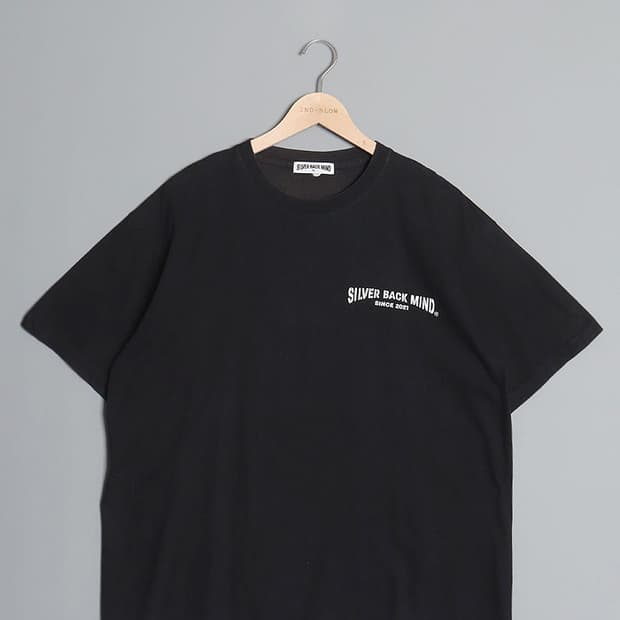 SILVER BACK MIND Print T-Shirts