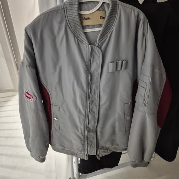 마뗑킴 MA-1 봄버자켓