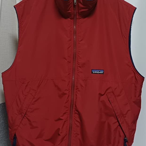 🇨🇷 [L] 파타고니아 쉘드 신칠라 베스트 - 번트 칠리