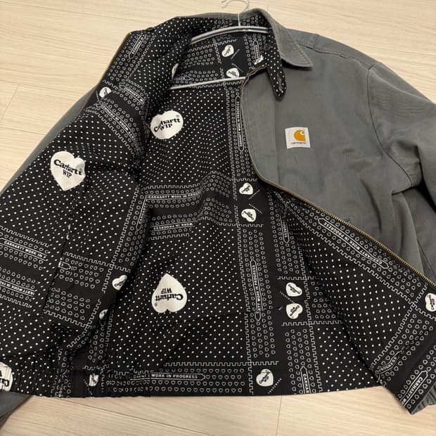 칼하트윕 리버시블 자켓