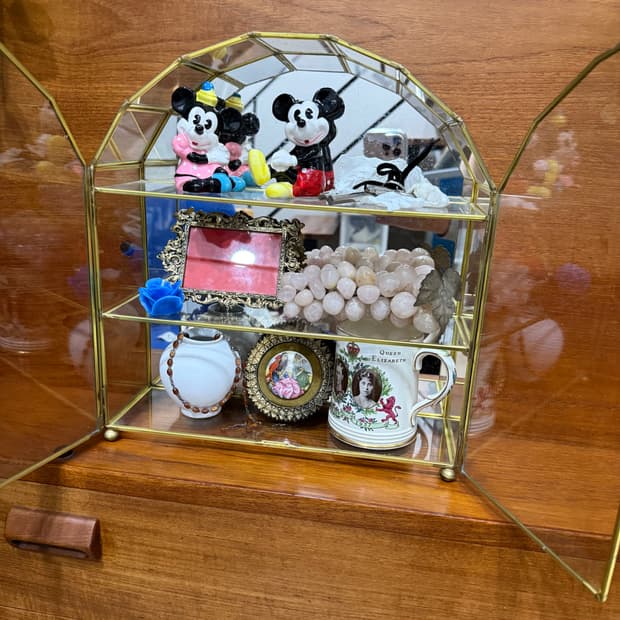 프랑스빈티지 무드의 황동 & 유리 행잉 쇼트린