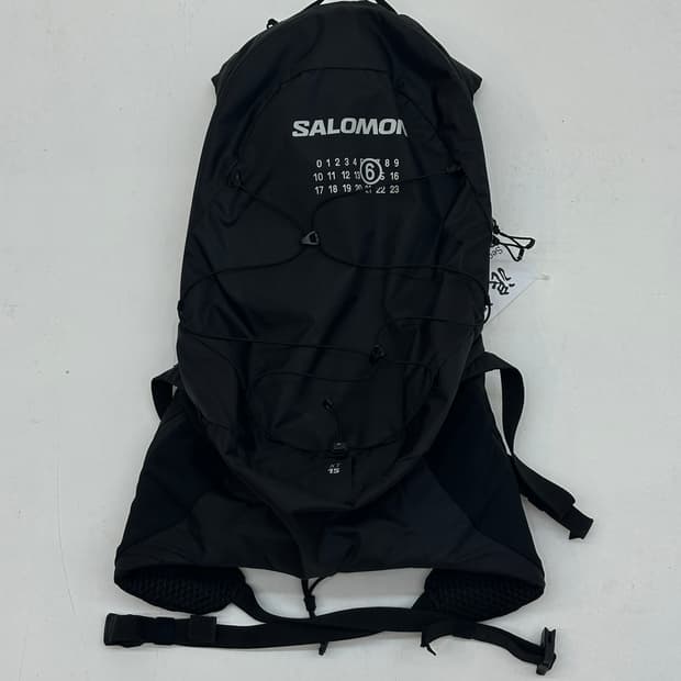 살로몬 x MM6 메종 마르지엘라 XT-15 블랙