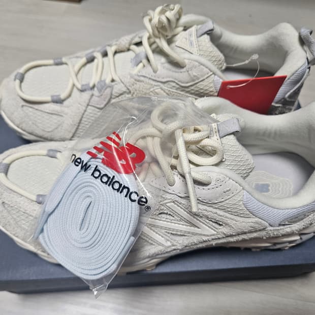 [270] 뉴발란스 610 앙고라 화이트