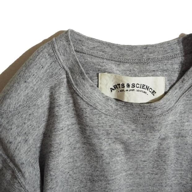 ARTS & SCIENCE - SWEAT SHIRT