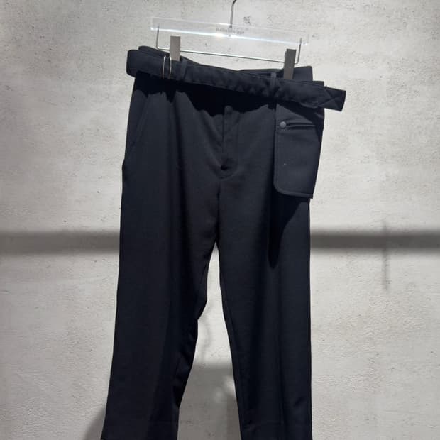 요지 야마모토 레귤레이션 벨티드 크롭 팬츠