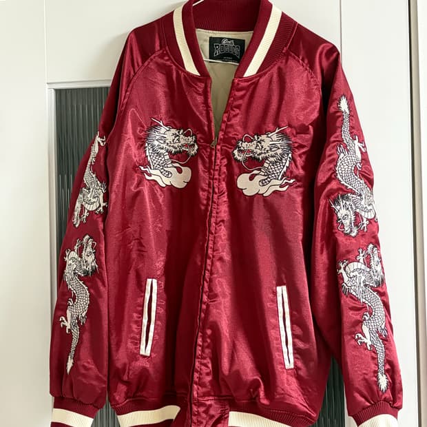 로얄즈 빈티지 스카잔