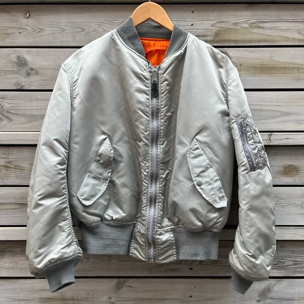 90s USA 미군 알파 인더스트리 MA-1 항공 점퍼 플라이트 자켓