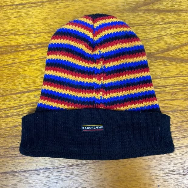 미즈노 스트라이프 비니