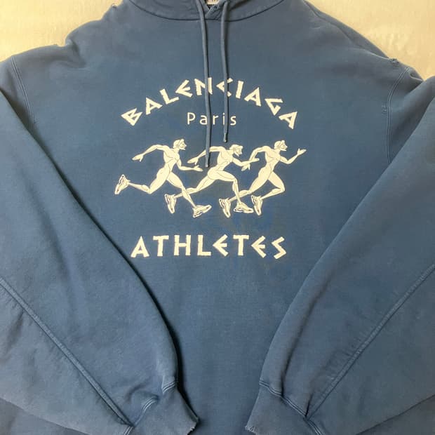 발렌시아가 마라톤 후드 M사이즈