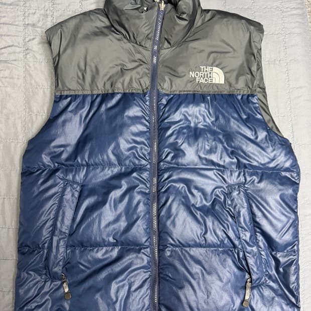 노스페이스 700 눕시 패딩 베스트