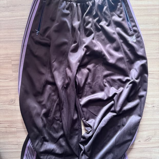 니들스 HD 트랙팬츠 브라운 핑크 M